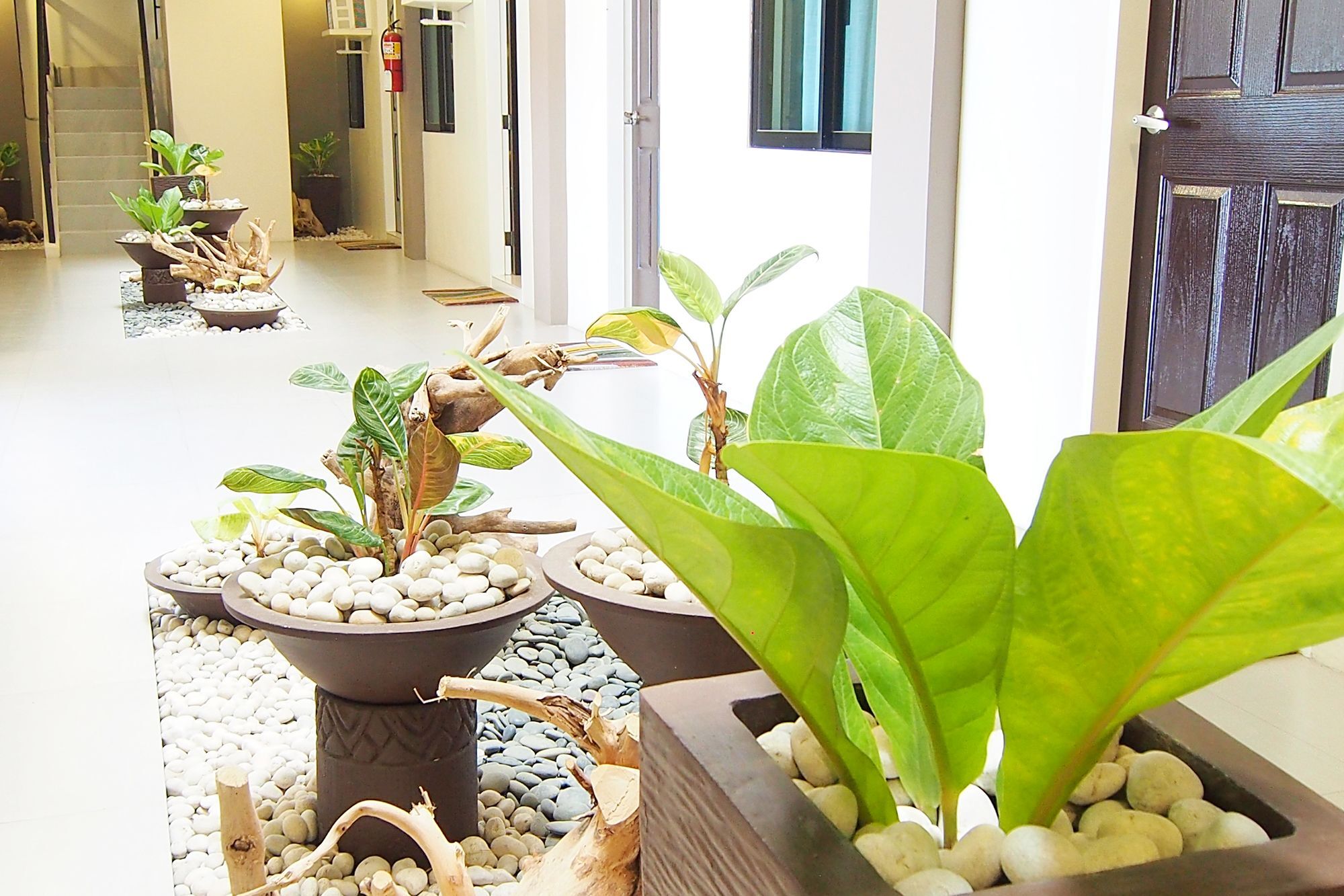 Marton Suites Davao Экстерьер фото